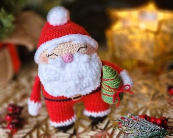 Père Noël amigurumi avec sapin de Noël au crochet - FRA