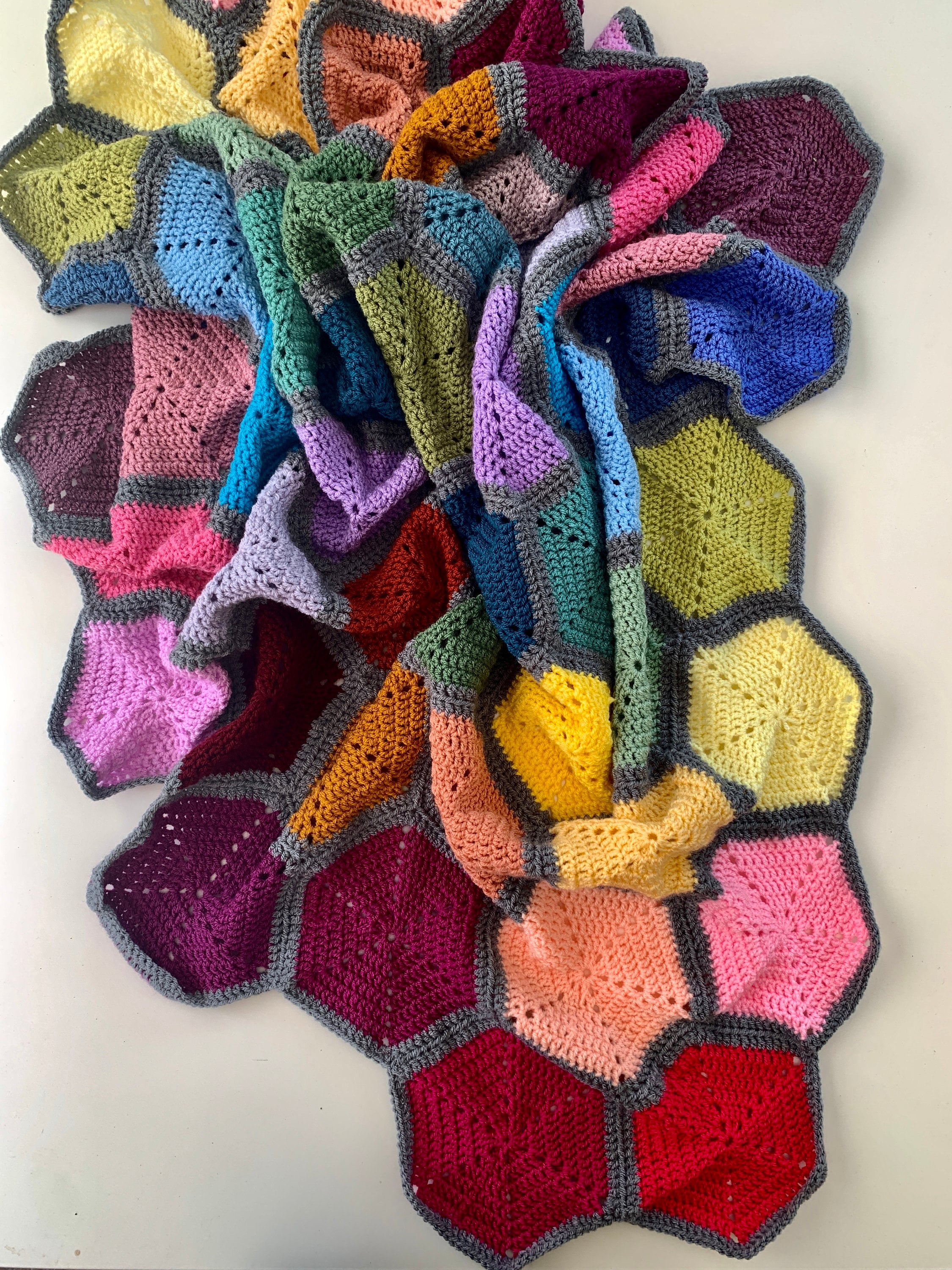 38 Hexagon Blanket Crochet Patterns for Cozy Throws, Baby Blankets, and Retro Home Decor 8 Blanket - Hexilove