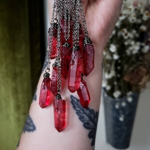 Red Quartz Point & Gunmetal Chain Necklace / Vampire / Gothic / Macabre / Witch / Penny Dreadful / Witchy / Halloween Jewelry