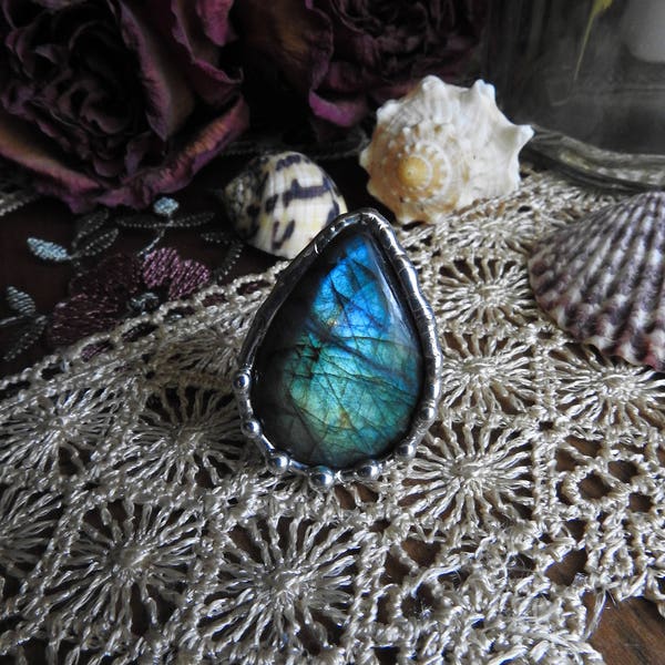 Ocean Blue Labradorite Adjustable Ring // Sea // Mermaid // Boho // Gypsy // Hippie // Bohemian // Beach // Nature inspired Jewelry