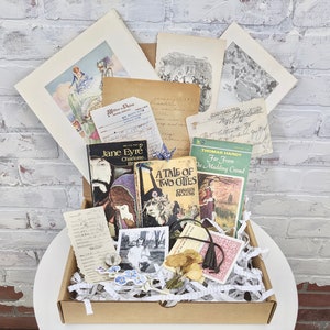 DIY Vintage Scrapbook Gift Box
