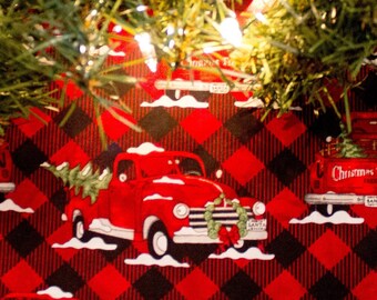 Christmas Tree Skirt-Truck-Red Truck Christmas-Tree Skirt-Rustic Christmas-Farmhouse Decor-Christmas Tree-Buffalo Plaid-Vintage Truck 36""