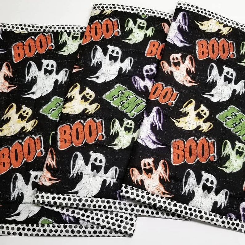 Table Runner-Halloween Table Runner-Ghosts-Ghouls-Boo-Festive Table Runner-Happy Halloween-Halloween Party-Spooky-Haunted-40 x 14
