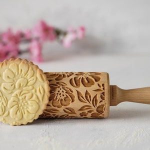 VINTAGE FLOWERS - engraved rolling pin for cookies - perfect gift idea, floral, organic, natural, Christmas gift idea, Mother's Day gift