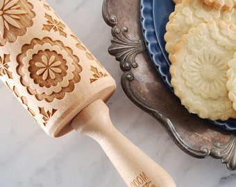 Rolo de Massa Mandala em Relevo: Rolo Geométrico Floral para Biscoitos, Estilo Rústico