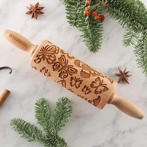 Butterfly Embossing Rolling Pin: Solid Wood Cookie Stamp