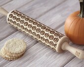 JACK O 39 LANTERN - embossed, engraved rolling pin for cookies - perfect Halloween idea