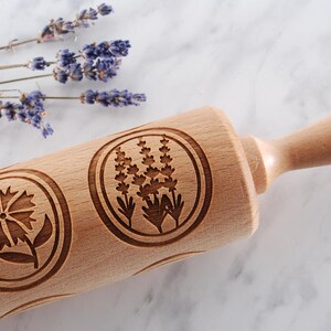Engraved Wooden Rolling Pin: Meadow Floral Cookie Stamp, Rustic Kitchen Decor