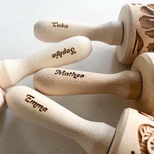 Weimaraner-deegroller: hondenkoekjesroller met reliëf, Moederdagcadeau, Gotcha Day-feestje afbeelding 9