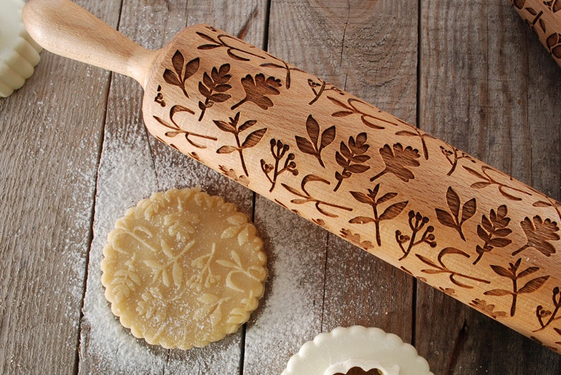 HERBS - engraved rolling pin for cookies - perfect gift idea, floral, organic, natural, Christmas gift idea, Mother's Day gift idea 