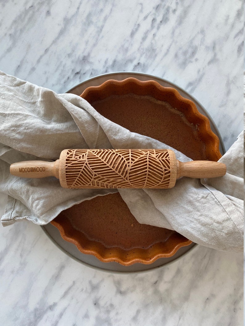 MODERN LEAVES MINI embossing rolling pin for cookies, laser engraved, solid wood, perfect Christmas gift, Mothers Day present image 7