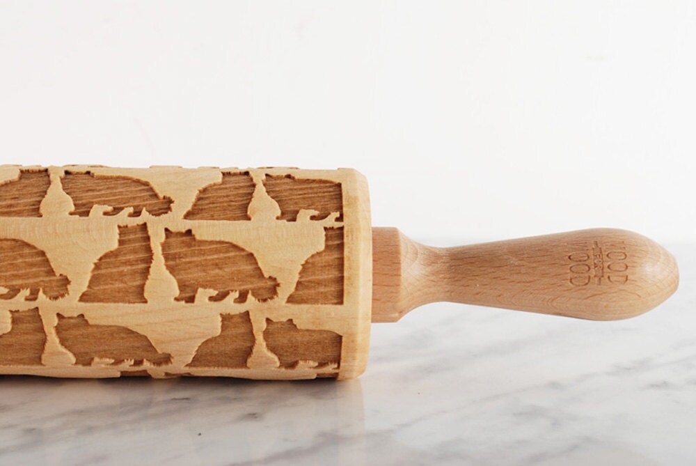 Persian cat engraved rolling pin wooden baking roller – pet lover gift, handmade embossed cookies, family baking decoration