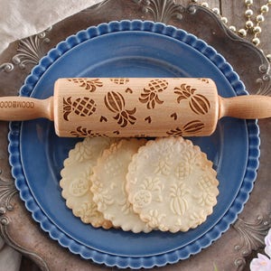 PINEAPPLES MINI embossing rolling pin for cookies, laser engraved, solid wood, Christmas gift, Mothers Day gift, exotic, tropical fruit image 1
