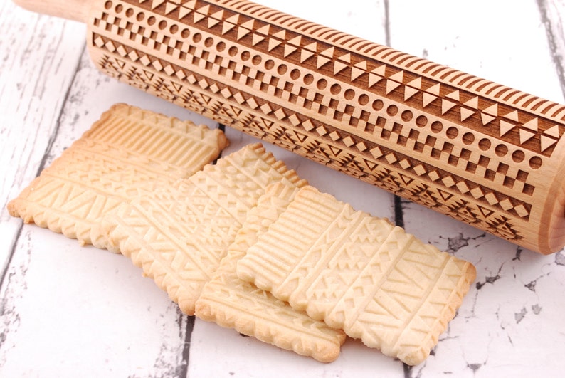 Handmade geometric rolling pin – unique eco gift for baking enthusiasts