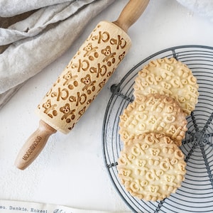 Teddy Bear Embossing Rolling Pin: Baby Shower Cookies