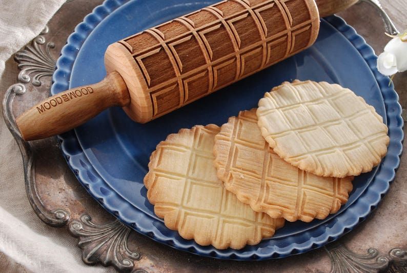 CHOCOLATE BAR MINI embossing rolling pin for cookies, embossed biscuits, Christmas, Mothers Day, laser engraved, solid wood image 1