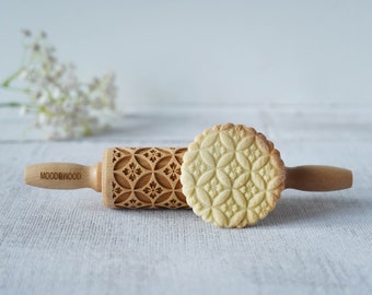 KIKKOU  – MINI embossing rolling pin for cookies, biscuits, perfect gift, floral, organic, natural, Christmas gift idea, Mother's Day gift