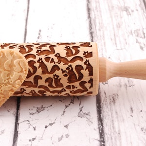 FUNNY SQUIRRELS embossing rolling pin for cookies, embossed biscuits, Christmas gift, Mothers Day gift, laser engraved, animal lover image 1