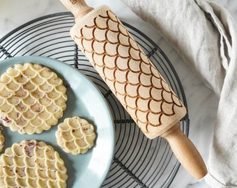 LITTLE FISH – MINI embossing rolling pin for cookies, embossed biscuits, laser engraved roller, Mother’s Day gift, Christmas gift, scales