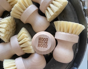 ECO cleaning brush - beech wood and tampico - best for engraved rolling pins