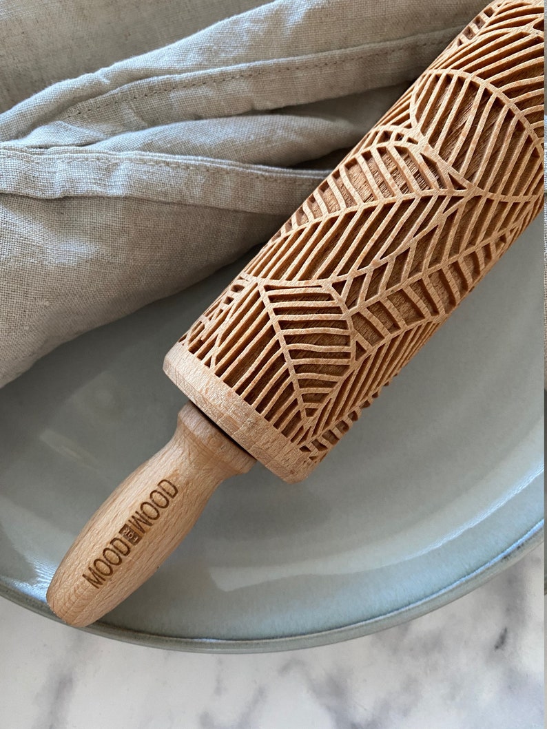 MODERN LEAVES MINI embossing rolling pin for cookies, laser engraved, solid wood, perfect Christmas gift, Mothers Day present image 6
