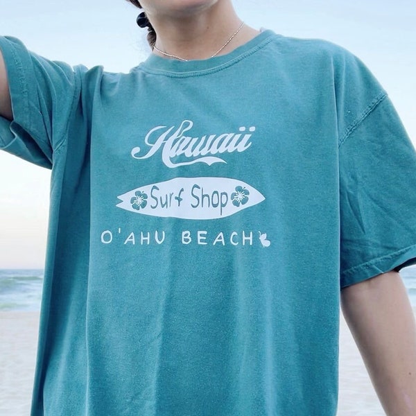 O’ahu Beach, Hawaii Surf Shop Tee | Aesthetic Trendy Emerald Comfort Colors Hawaiian Summer Retro T-Shirt