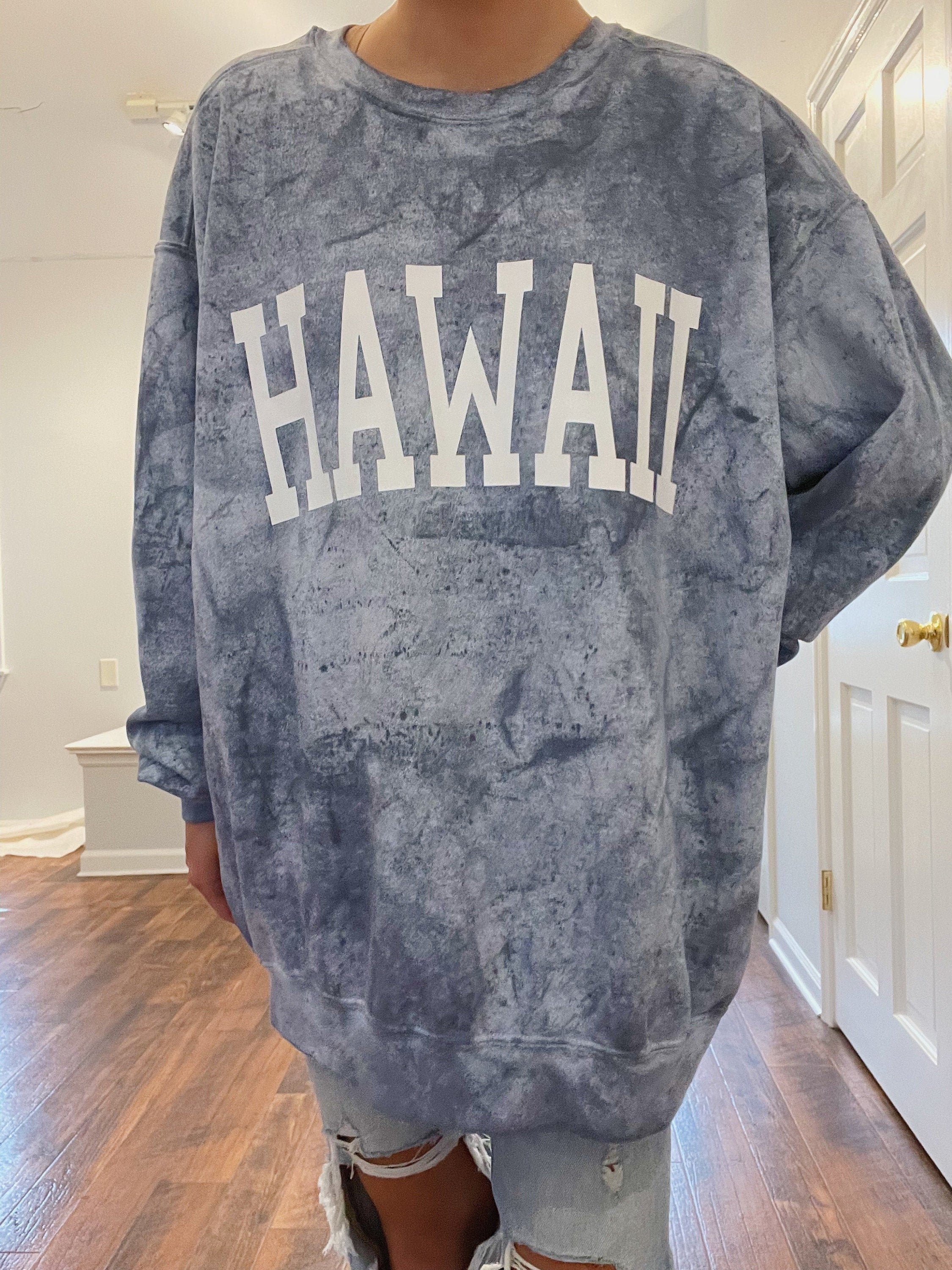 Comfort Colors Tie Dye HAWAII Crewneck Sweatshirt | Customizable 