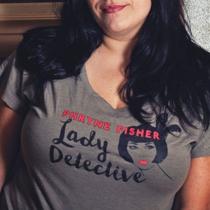 Miss Fisher&#39;s Murder Mysteries Phryne Fisher T-Shirt