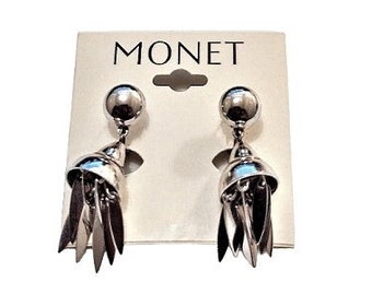 Monet Rice Dangles Pierced Earrings Silver Tone Vintage Graduated Cap Round Top Domed Bead Cup Clip Supports