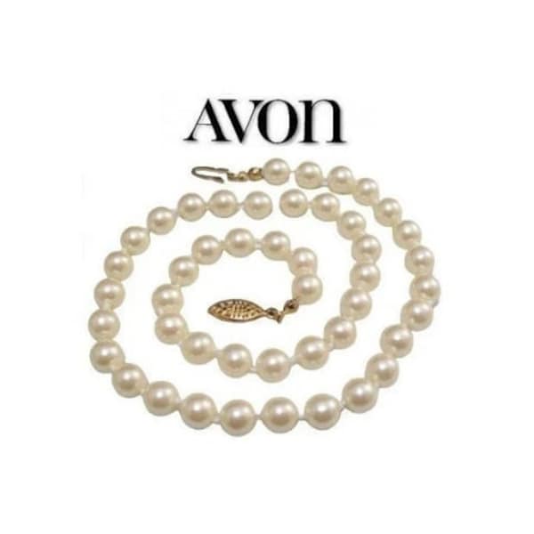 Avon 19 Inch White Pearl Necklace Gold Tone Vintage 6mm Round Bead Single Strand Slide In Decorative Slide In Clasp