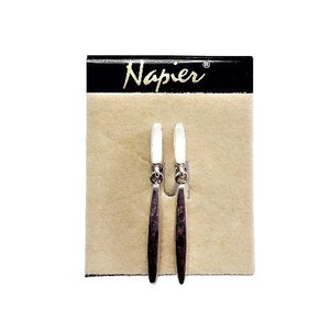 Napier Square Spike Dangle Clip On Earrings Silver Tone Vintage 2 Inches Long Polished Metal