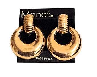 Monet Door Knocker Hoop Clip On Earrings Vintage Polished Gold Tone Large Domed Graduated Oval Band Ribbed Bar