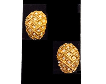 Swarovski Crystal Domed Clip On Earrings High End Vintage Textured Gold Tone Pinpoint Ribbed Lines Round Channel Clear Stones