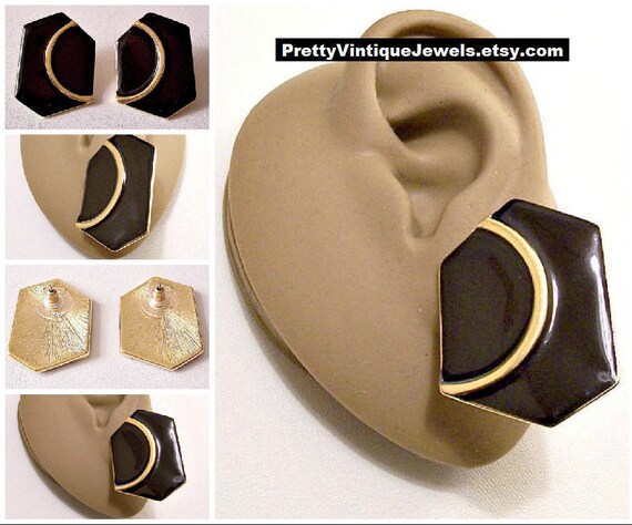 vintage monet pierced earrings Black Enamel Swirl
