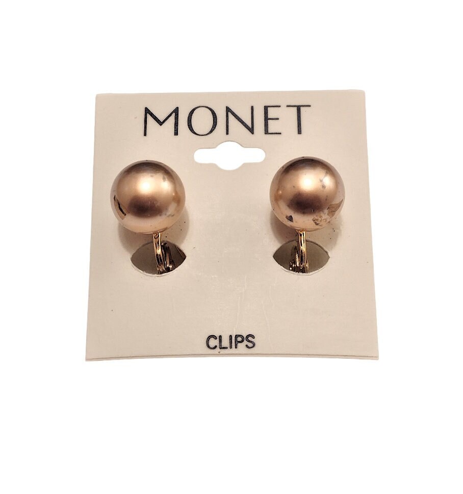 Monet Comfort Clip 