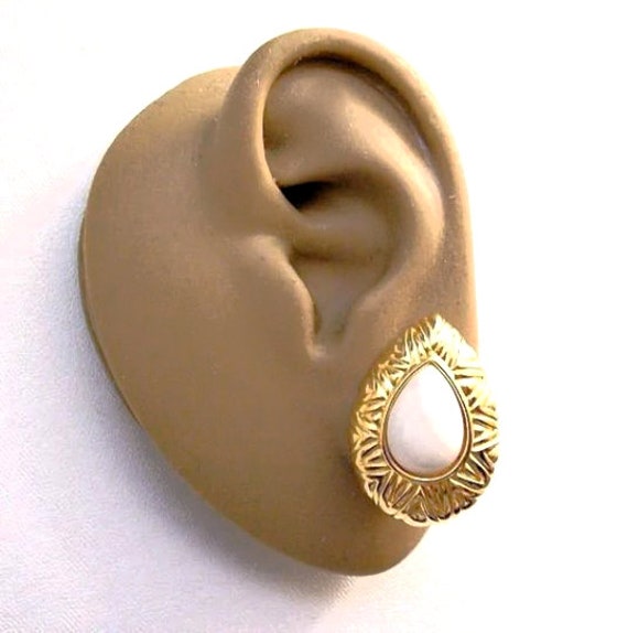 Boucles D'oreilles Clips Monet Dorées - Occasion Bon état - Bijou Vintage