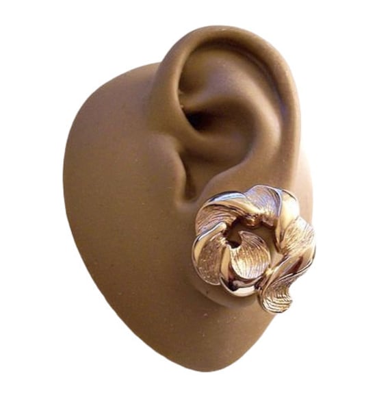 Boucles D'oreilles Clip Vintage Monet En Or Doré Torsadé - Occasion, Signé