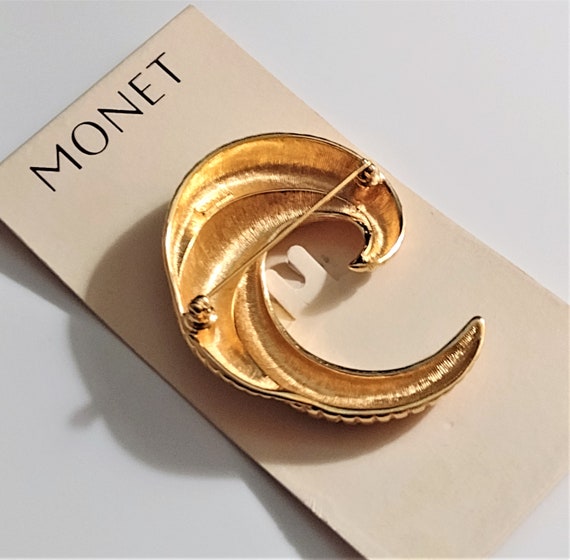 Monet Shrimp Band Pin Brooch Gold Tone Vintage Cr… - image 5