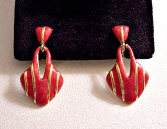 Monet Red Striped Shield Clip On Earrings Gold To… - image 5