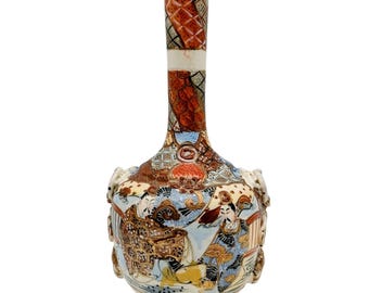 Antique Satsuma Bottle Vase Japanese Meiji Era Hand Painted Figural Scene Gilt Decor Crackle Glaze Ribbon Handles