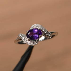 natural amethyst ring amethyst wedding ring February birthstone oval cut purple gemstone sterling silver ring