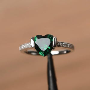 emerald ring emerald cocktail party ring May birthstone heart cut green gemstone sterling silver ring