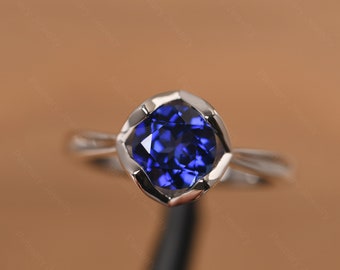 round shaped sapphire ring sterling silver September birthstone ring rose statement ring