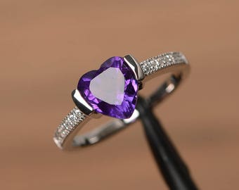 natural amethyst ring amethyst wedding ring February birthstone heart cut gemstone sterling silver ring