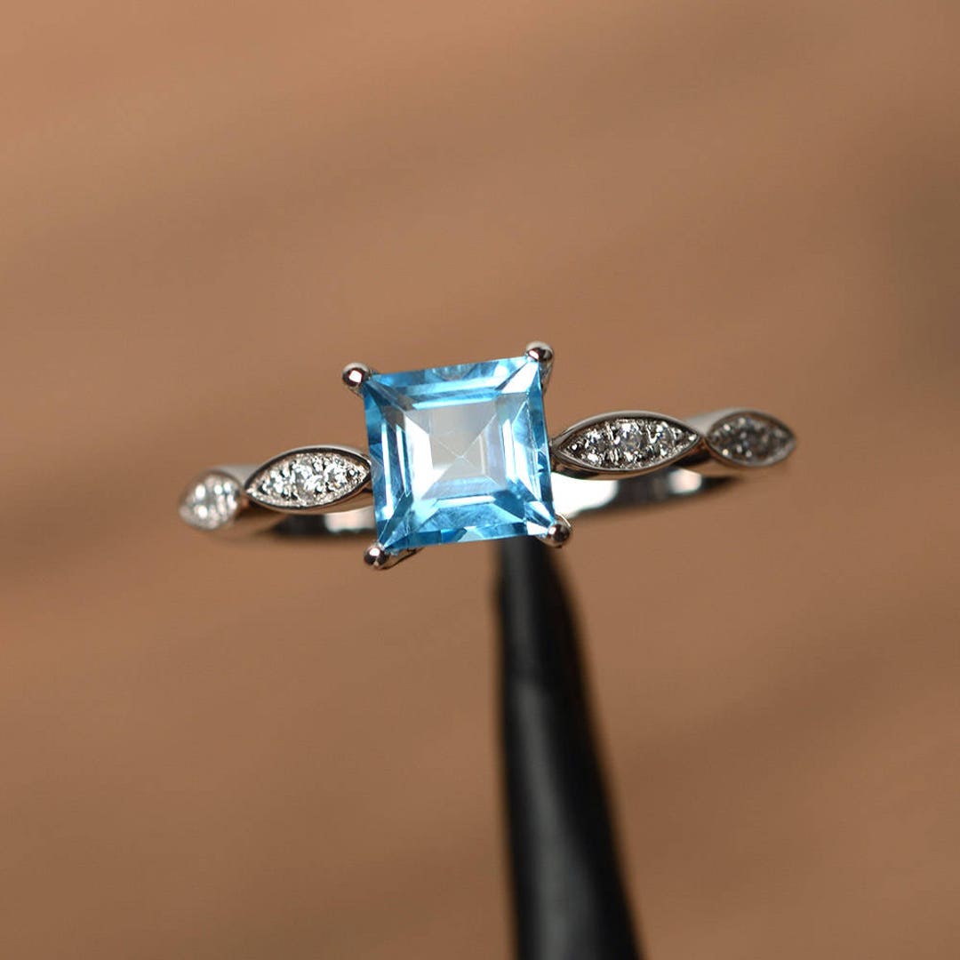 Colgante De Topacio Azul Suizo De Talla Esmeralda: Plata 925 Y Oro