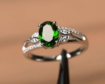engagement ring natural chrome diopside ring green gemstone oval cut gemstone sterling silver ring