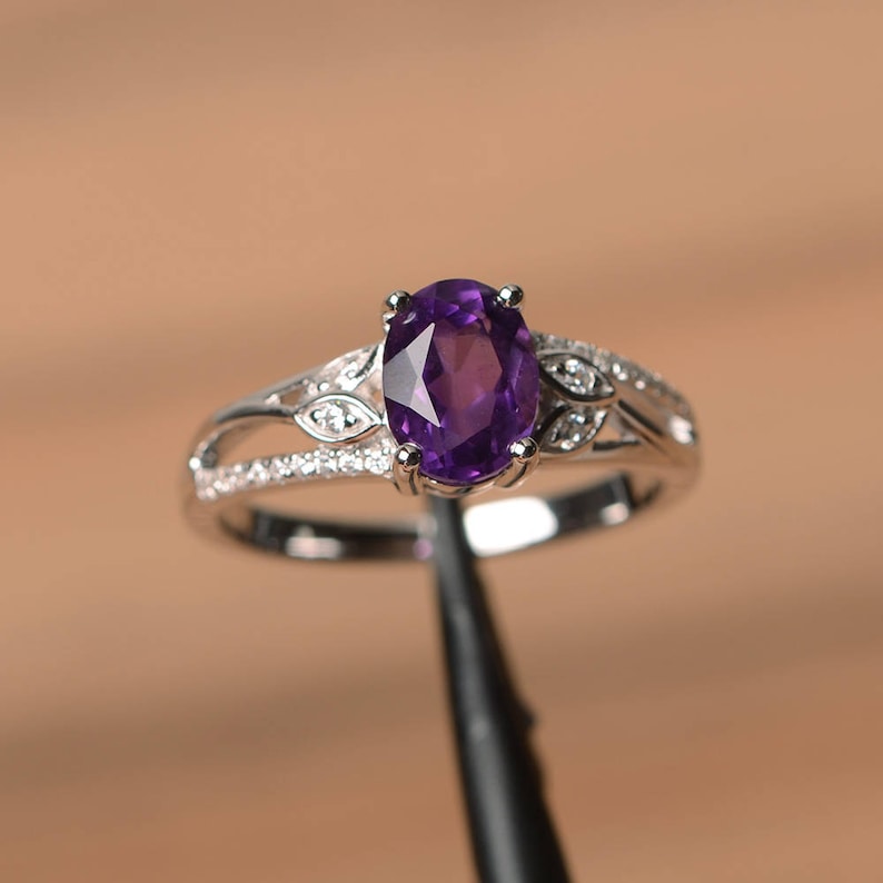 natural amethyst ring promise oval cut gemstone February birthstone purple gems sterling silver ring