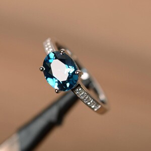London blue topaz ring oval cut engagement ring solid 925 silver ring