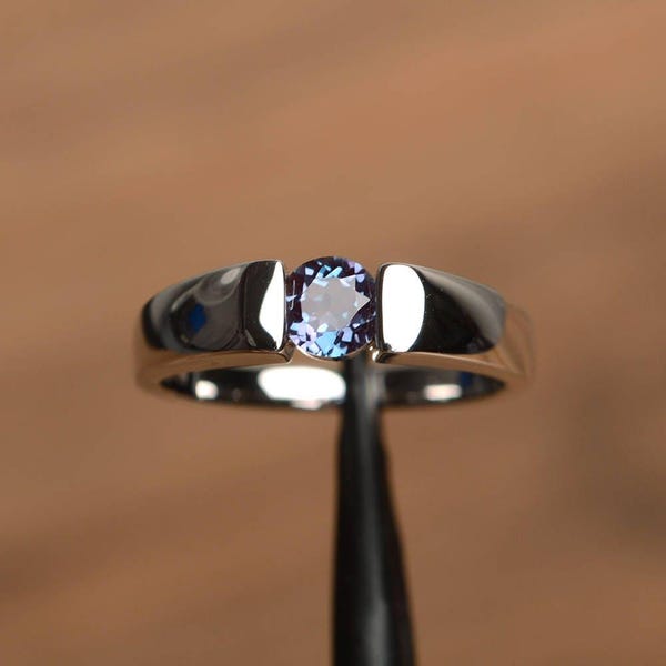 alexandrite ring June birthstone round cut gemstone ring sterling silver solitaire engagement ring for women