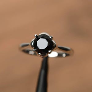 natural black spinel ring round cut sterling silver solitaire engagement ring
